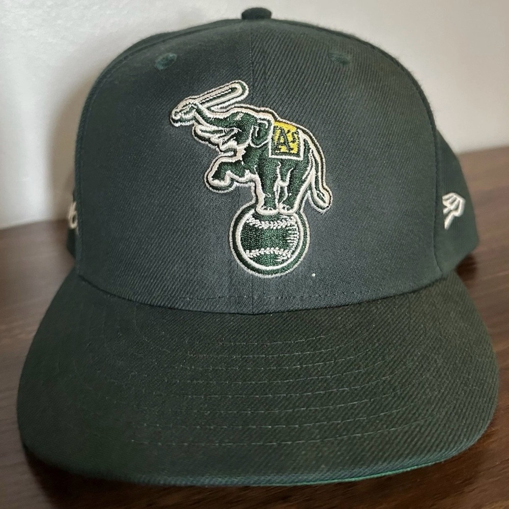 Oakland A’s Elephant New Era Cooperstown Collection Baseball Cap 7 1/2